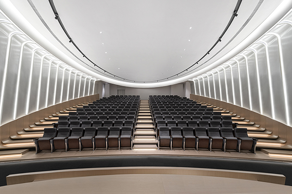 辦公室精裝修中期驗收是在什么時候？